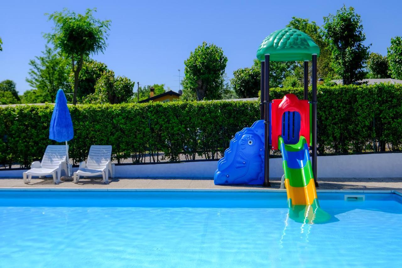 Campeggio Trevisago Iris Park Moniga del Garda Eksteriør bilde