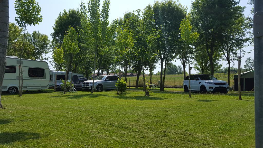Campeggio Trevisago Iris Park Moniga del Garda Eksteriør bilde